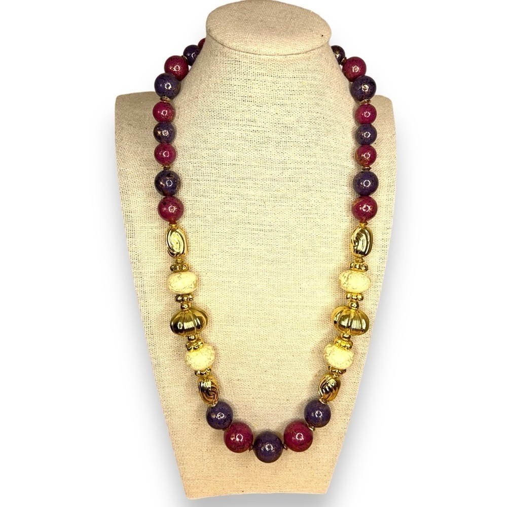 VINTAGE 80s BEADED NECKLACE PURPLE GOLD IVORY FAUX PEARL GLAM RETRO DARK PINK